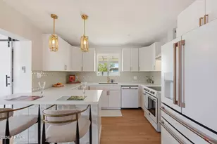1502 E Hatcher Rd, Phoenix, AZ 85020 - Photo 10