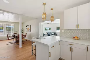 1502 E Hatcher Rd, Phoenix, AZ 85020 - Photo 10