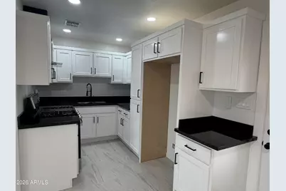 1527 W Grovers Avenue, Phoenix, AZ 85023 - Photo 4