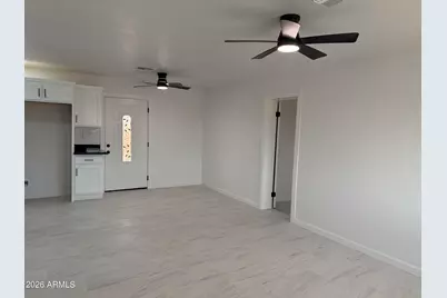 1527 W Grovers Avenue, Phoenix, AZ 85023 - Photo 2