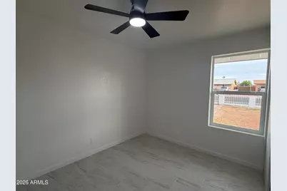 1527 W Grovers Avenue, Phoenix, AZ 85023 - Photo 8