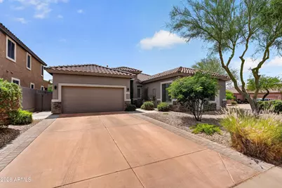 3127 W Languid Lane, Phoenix, AZ 85086 - Photo 2