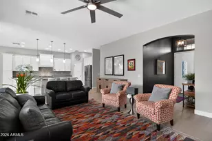3127 W Languid Ln, Phoenix, AZ 85086 - Photo 4