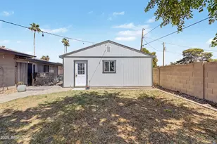 2029 W Coolbrook Ave, Phoenix, AZ 85023 - Photo 22
