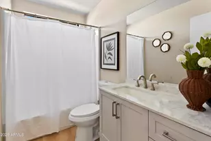 2134 E Daley Ln, Phoenix, AZ 85024 - Photo 18