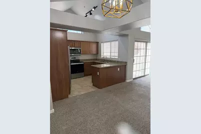 2801 N Litchfield Road #Unit 18, Goodyear, AZ 85395 - Photo 2