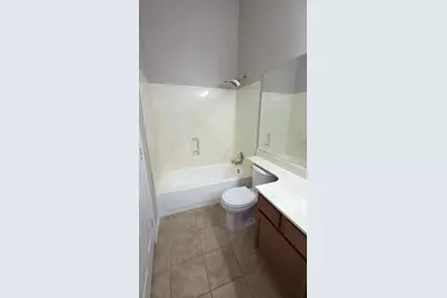 2801 N Litchfield Road #Unit 18, Goodyear, AZ 85395 - Photo 8