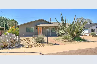 8537 E Clarendon Avenue, Scottsdale, AZ 85251 - Photo 2