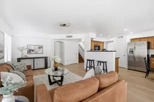 1548 W Sand Dune Dr, Gilbert, AZ 85233 - Photo 4