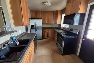 101 E Monte Wy, Phoenix, AZ 85042 - Photo 10