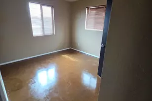 101 E Monte Wy, Phoenix, AZ 85042 - Photo 16