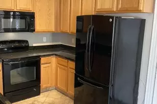 1015 S Val Vista Dr, Mesa, AZ 85204 - Photo 6