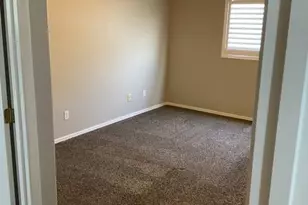1015 S Val Vista Dr, Mesa, AZ 85204 - Photo 16