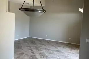 1015 S Val Vista Dr, Mesa, AZ 85204 - Photo 8