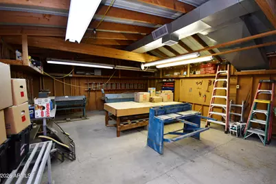 4701 W Misty Willow Lane, Glendale, AZ 85310 - Photo 36