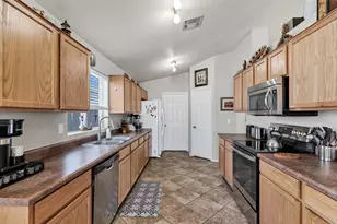 144 S Kingston St, Chandler, AZ 85225 - Photo 8
