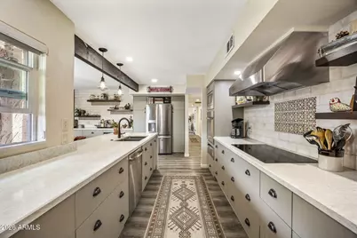 6502 N La Paloma Este --, Phoenix, AZ 85014 - Photo 8