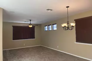 2427 W Eagle Feather Rd, Phoenix, AZ 85085 - Photo 4
