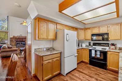 422 E Meadow Lane, Pinetop, AZ 85935 - Photo 12