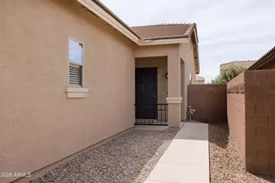 117 W Reeves Ave, San Tan Valley, AZ 85140 - Photo 2