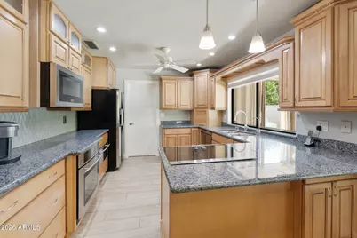 5654 E Grandview Street, Mesa, AZ 85205 - Photo 10