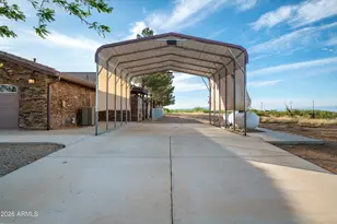 229 N Cholla Dr, Pearce, AZ 85625 - Photo 8