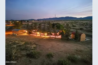 229 N Cholla Drive, Pearce, AZ 85625 - Photo 4