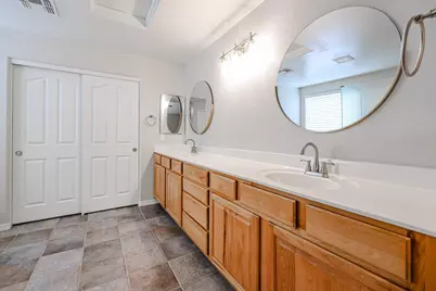 5215 E Wallace Avenue, Scottsdale, AZ 85254 - Photo 10