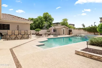 13151 W Coronado Road, Goodyear, AZ 85395 - Photo 4