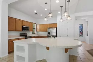12456 W Hedge Hog Pl, Peoria, AZ 85383 - Photo 10
