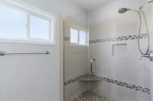 4221 E Everett Dr, Phoenix, AZ 85032 - Photo 18