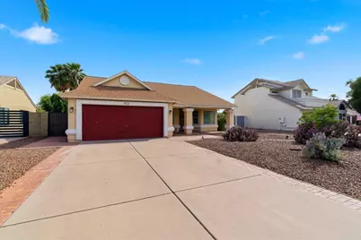 4221 E Everett Drive, Phoenix, AZ 85032 - Photo 2