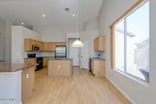 155 E Liberty Ln, Gilbert, AZ 85296 - Photo 8