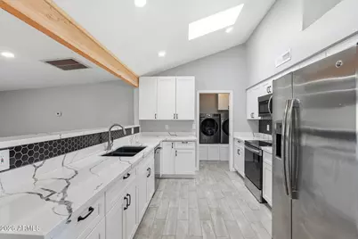 6026 W Juniper Avenue, Glendale, AZ 85306 - Photo 10