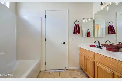 1757 W Ray Lane, Apache Junction, AZ 85120 - Photo 10