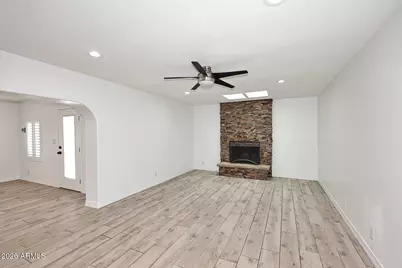 1037 E Acoma Drive, Phoenix, AZ 85022 - Photo 16