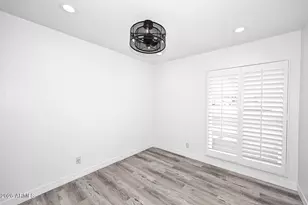 1037 E Acoma Dr, Phoenix, AZ 85022 - Photo 24