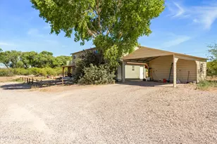 8961 S Yell Ln, Hereford, AZ 85615 - Photo 2