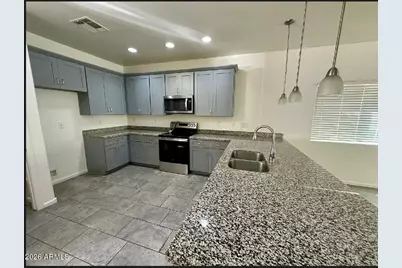 1713 W Pollack Street, Phoenix, AZ 85041 - Photo 2