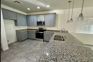 1713 W Pollack St, Phoenix, AZ 85041 - Photo 2