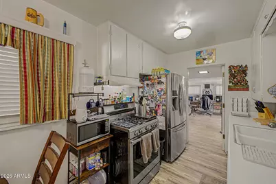 150 N Hunt Drive E, Mesa, AZ 85203 - Photo 8
