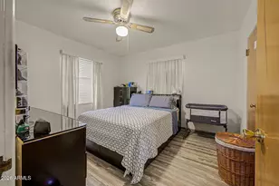 150 North Hunt Dr E, Mesa, AZ 85203 - Photo 14