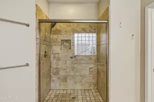 3861 E Amberwood Dr, Phoenix, AZ 85048 - Photo 24