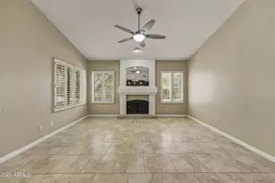 3861 E Amberwood Dr, Phoenix, AZ 85048 - Photo 12
