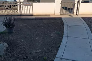 4202 N 72nd Ln, Phoenix, AZ 85033 - Photo 6