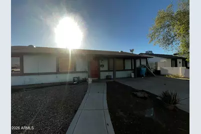4202 N 72nd Lane, Phoenix, AZ 85033 - Photo 1