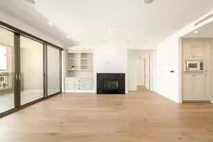 7181 E Camelback Rd, Scottsdale, AZ 85251 - Photo 2