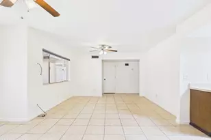 2426 N Shade Tree Cir, Tucson, AZ 85715 - Photo 10