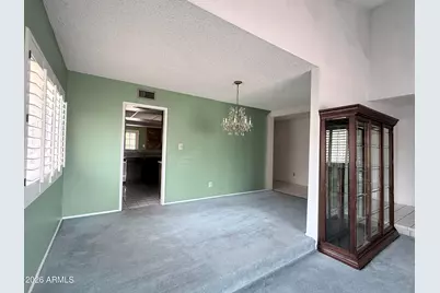 4525 W Gardenia Avenue, Glendale, AZ 85301 - Photo 4