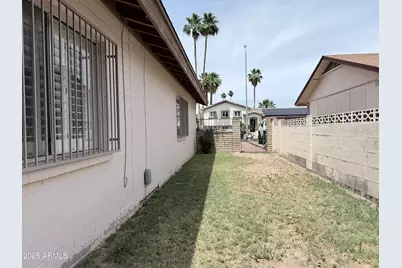 4525 W Gardenia Avenue, Glendale, AZ 85301 - Photo 34